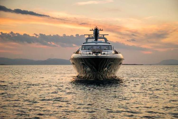 Luxury Yacht Charter, Greece Yacht Charter