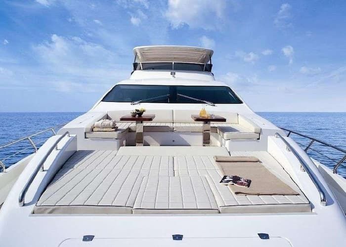 luxury yacht charter, sundeck motoryacht corfu, yacht charter Zakynthos