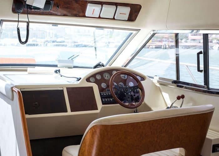  Peloponnese motor yacht, Peloponnese yacht rental