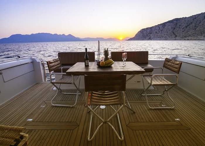 Luxury Yacht Rentals, Mykonos Yacht Rentals